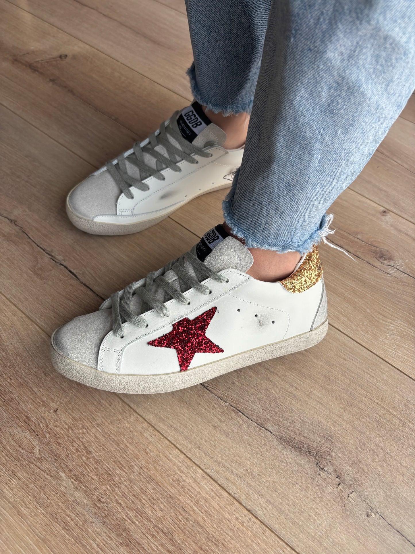 Golden Goose Glitter Star Sneakers VELNORA™
