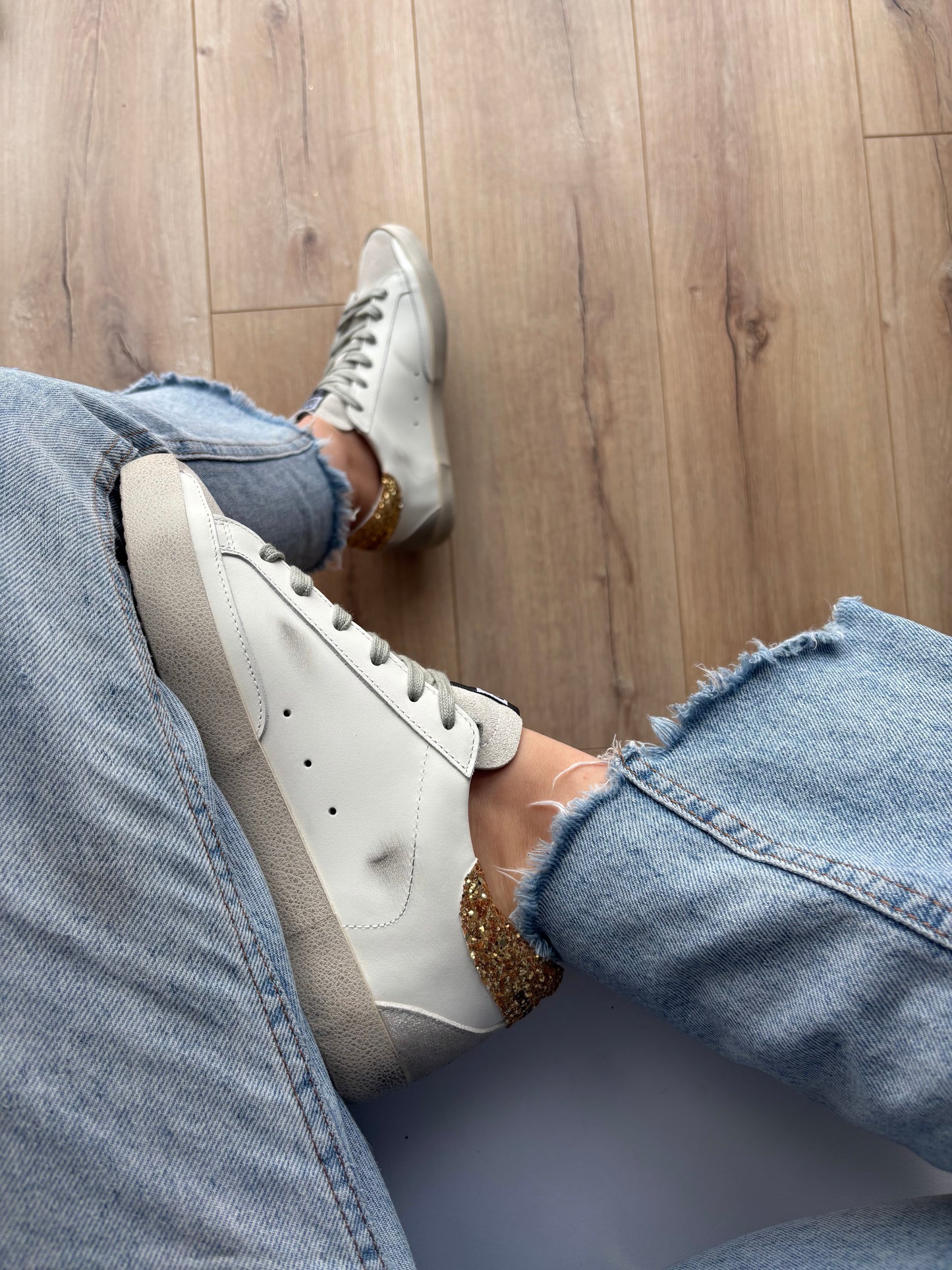 Golden Goose Glitter Star Sneakers VELNORA™