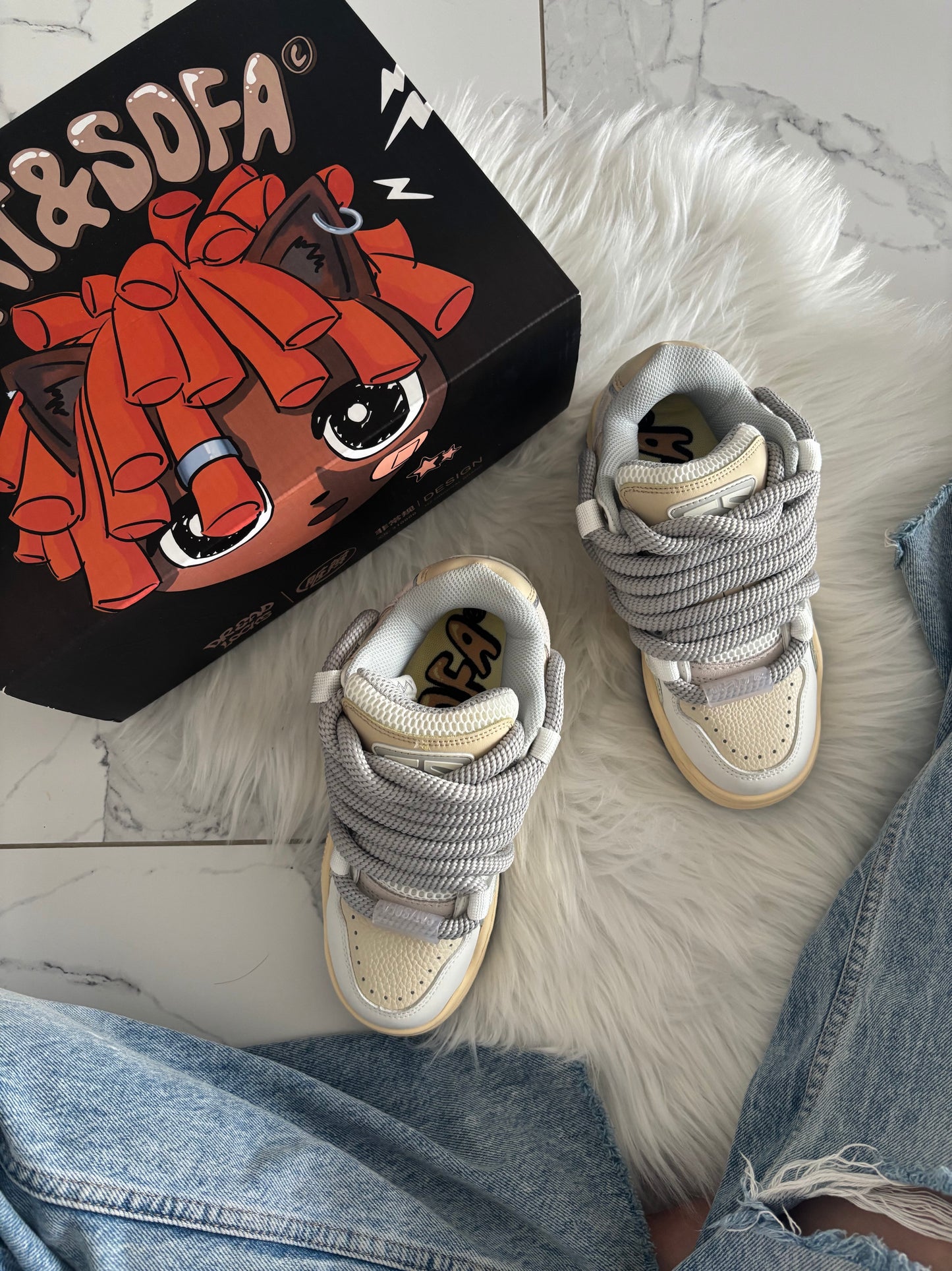 Cat&Sofa Beige White Rope Laces