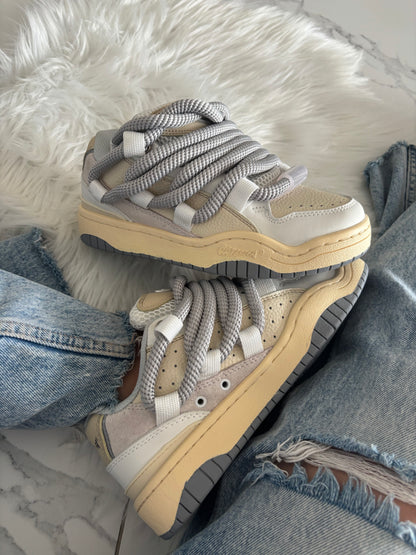 Cat&Sofa Beige White Rope Laces