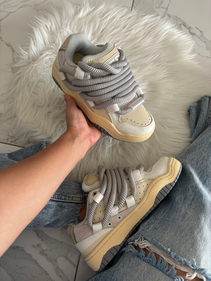 Cat&Sofa Beige White Rope Laces