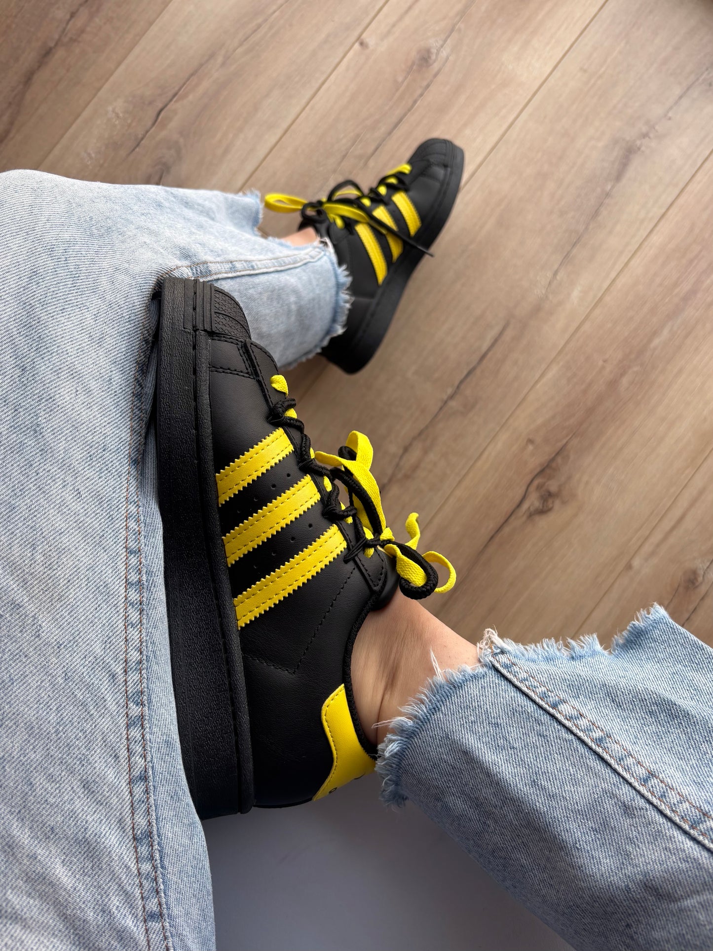 Adidas Superstar Pokémon Custom VELNORA™
